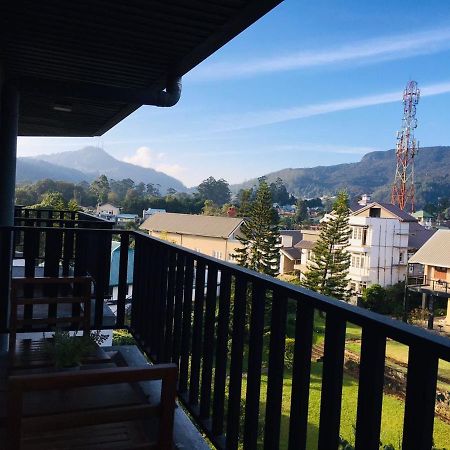 The Greens Luxury Apartment Nuwara Eliya Esterno foto